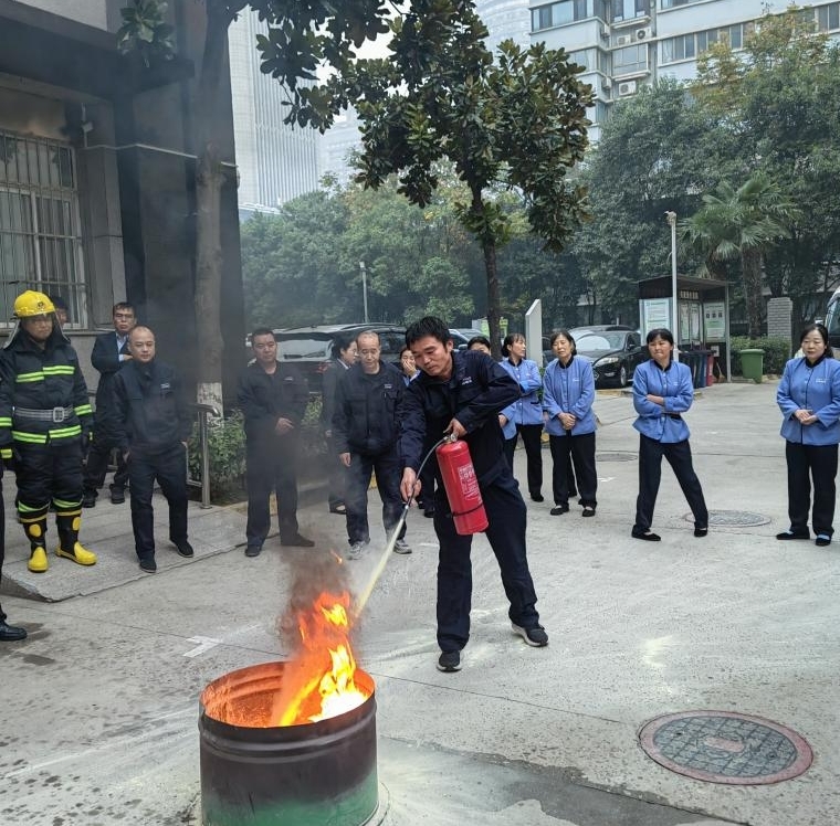 151731644762884571.jpg 3.jpg